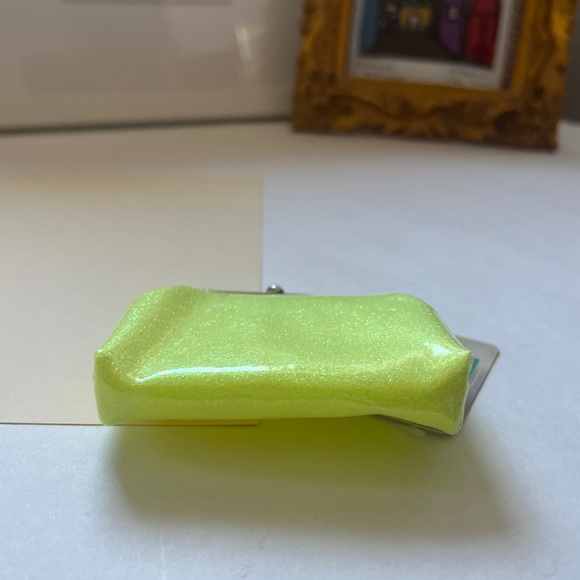 🍭 3/$10 neon green coin purse - Picture 11 of 12